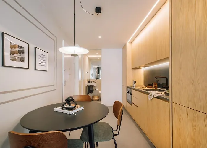 Arrifana - 1 Bedroom In Santo Antonio * ליסבון